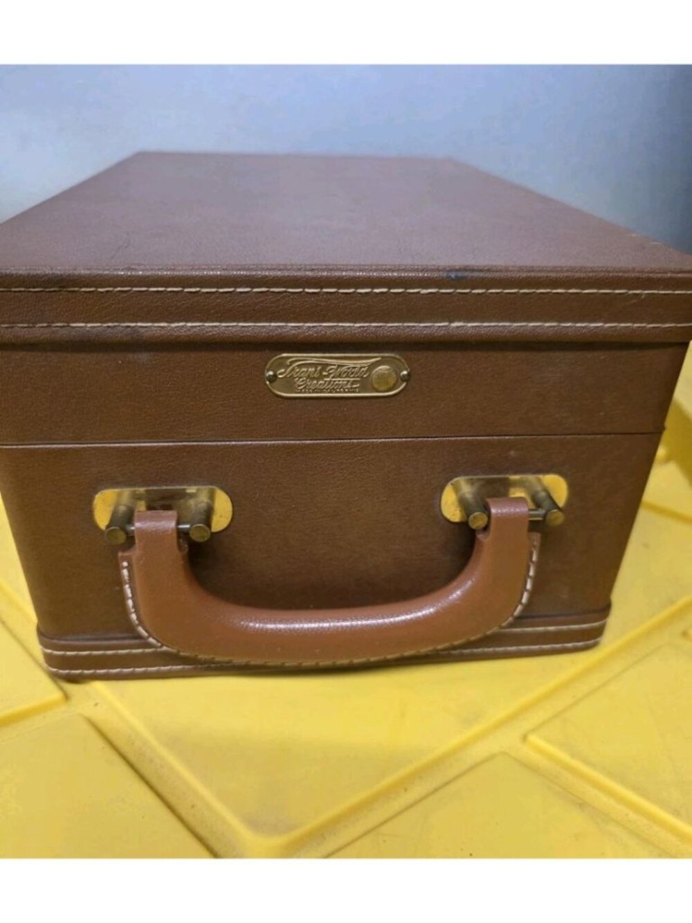 Vintage Trans World Creations Travel Wine Bottle Holder Set Tolex Case Brown